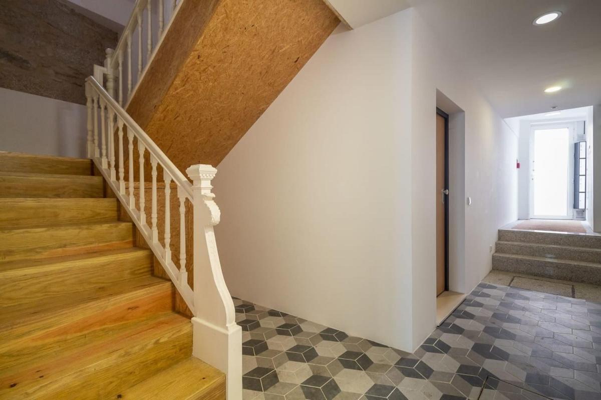 Lovely Charm House Downtown Porto Near Metro With Ac ภายนอก รูปภาพ