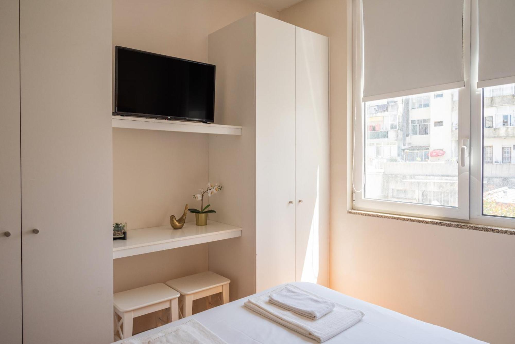 Lovely Charm House Downtown Porto Near Metro With Ac ภายนอก รูปภาพ