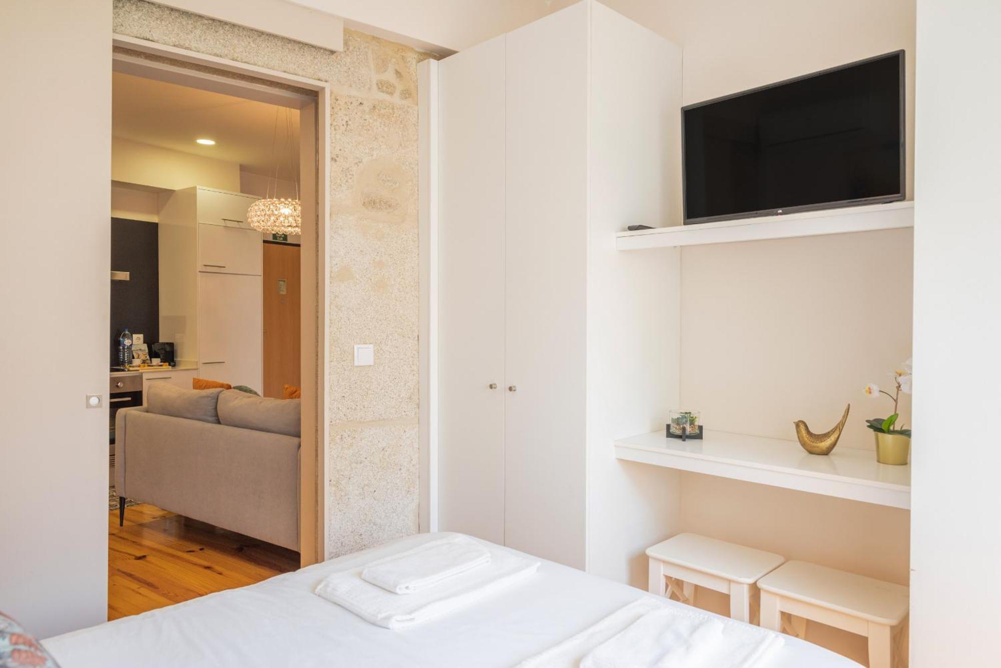 Lovely Charm House Downtown Porto Near Metro With Ac ภายนอก รูปภาพ