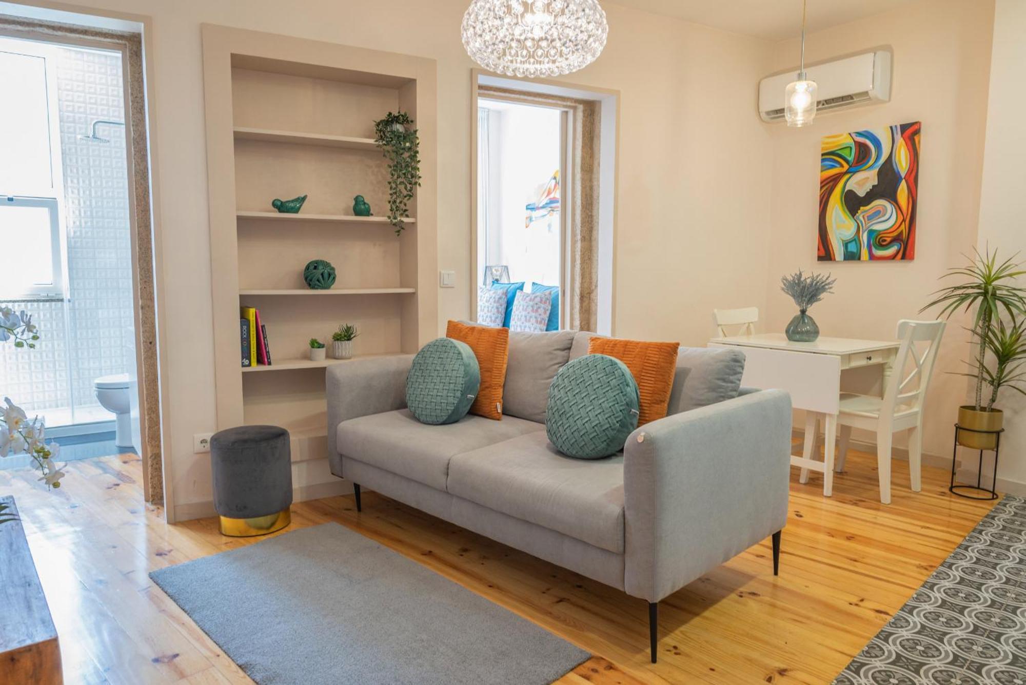 Lovely Charm House Downtown Porto Near Metro With Ac ภายนอก รูปภาพ